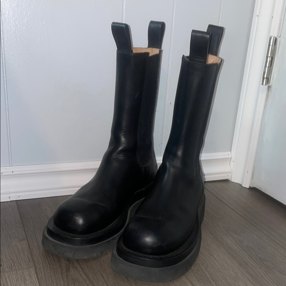 Bottega veneta lug leather Chelsea boot